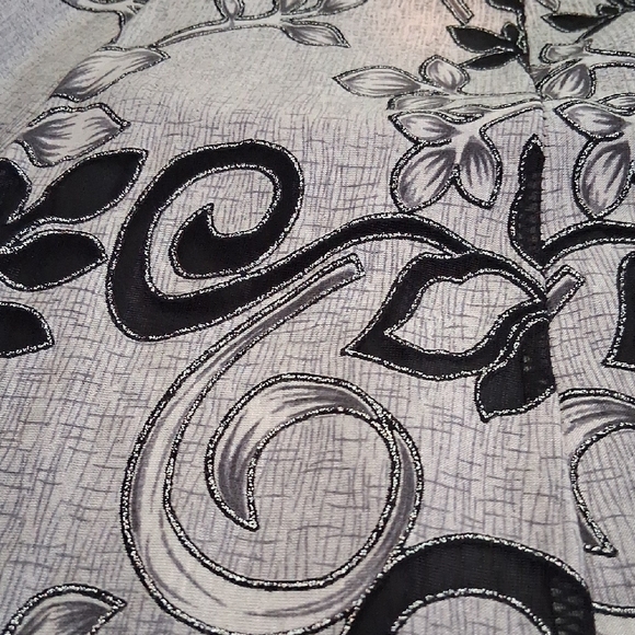 Elegant Black and Gray Lace Midi Skirt 6818 - Picture 7 of 8